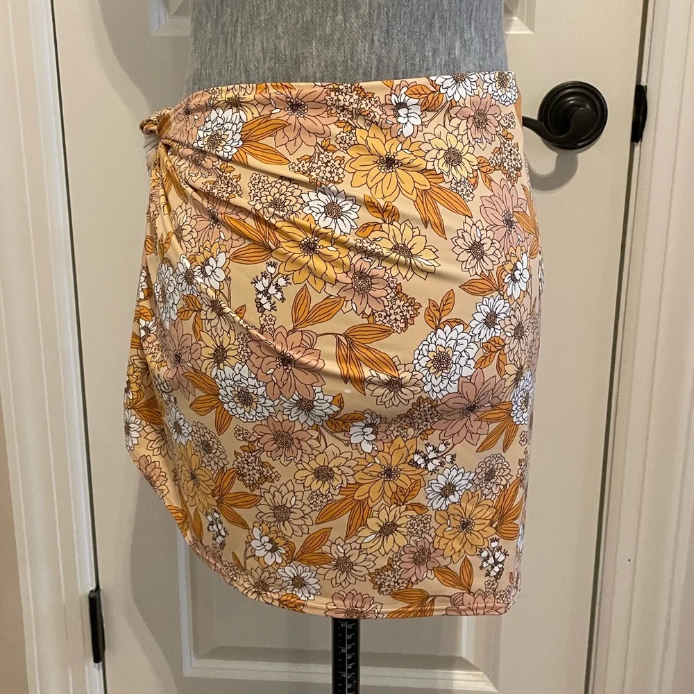 J. Crew Zinnea Floral Swim Sarong Cover Up S-M - Picture 4 of 10